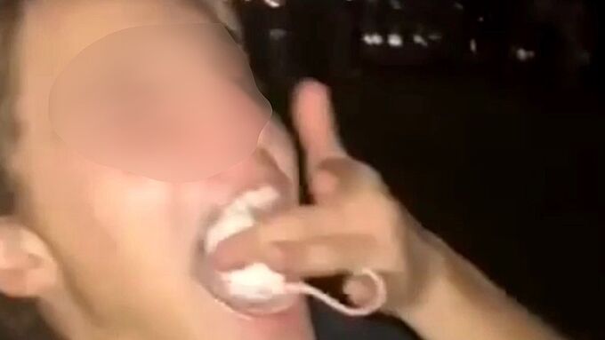 Souris mâchée vivante à Marseille : le lycéen s’en sort avec une simple amende avec sursis